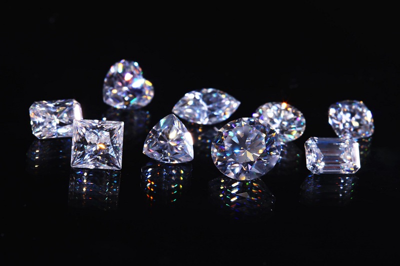 Mỹ phẩm - thời trang - trang sức - Tuyển nhân viên bán kim cương
